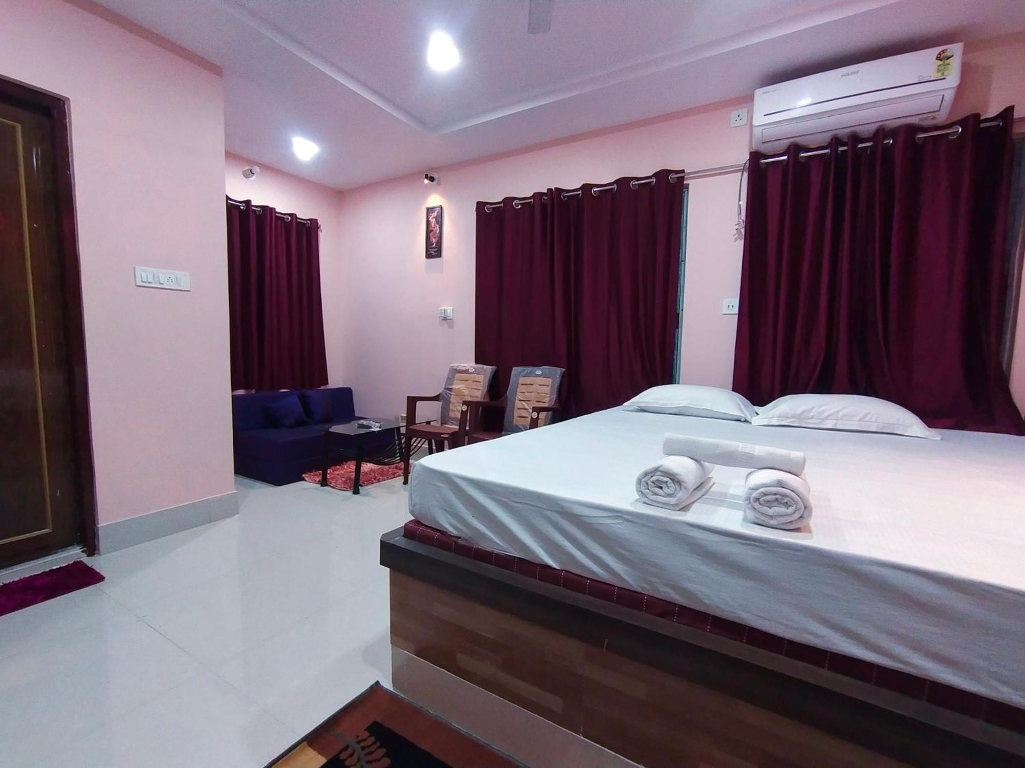 Charulata Residency Hotel Bolpur Exterior photo